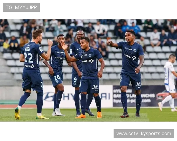 法甲联赛节奏提速，技术型中场取代传统工兵